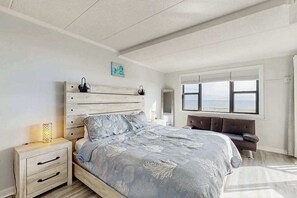 Iron/ironing board, WiFi, bed sheets - Oceanfront Amber Waves Condo w/Shared Outdoor Pool, AC, WiFi, W/D, Ocean View (Ocean City)