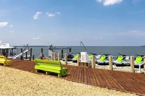 Beach nearby - Bridge Point   225 (Ocean City)