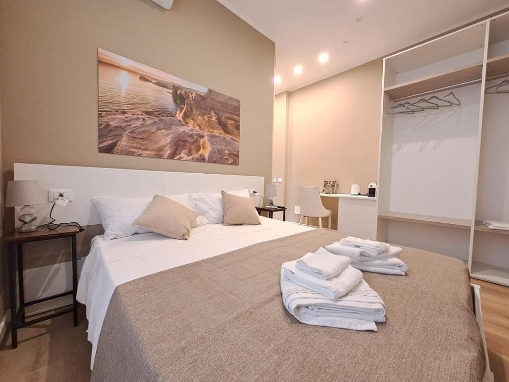 Standaard kamer, 1 twee- of 2 eenpersoonsbedden | Gratis wifi