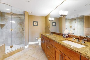 Shower, towels - Meridian Condo w/ Ocean View, WiFi, AC, W/D, Shared Pool/Gym - Steps to Beach (Ocean City)