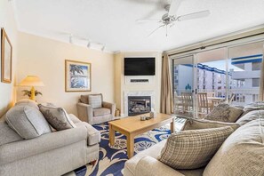 TV, DVD player, offices - Jetty's Break 301 w/ Ocean View, Balcony, WiFi, Shared Pool - 1/2 Block to Beach (Ocean City)