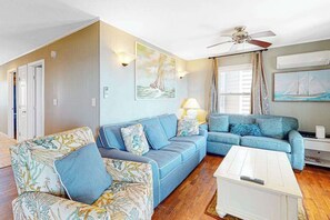 TV, DVD player, offices - Oceanfront Happy House duplex with ocean view, WiFi, W/D, & direct beach access (Ocean City)