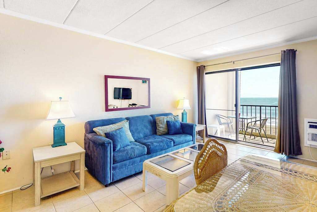 TV, DVD player, offices
