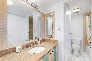 Shower, hair dryer, towels - Oceanfront Century I Condo w/ Ocean View, WiFi, Washer/Dryer, AC, Shared Pool (Ocean City)