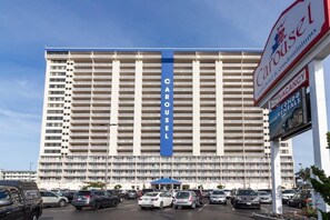 Exterior - Ocean and bay views, shared pools, and modern amenities for a memorable stay (Ocean City)