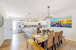 Dining - Upscale canal-front townhome with pool, beach access, dock, balconies, & desks (Ocean City)
