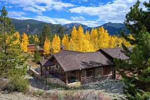 Exterior - Historic Grand Lake Cabin | Walk to Town & RMNP (Grand Lake)