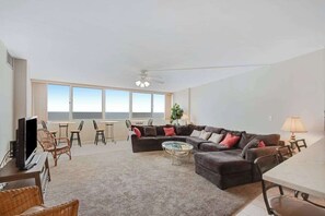 TV, offices - Antigua 804 (Ocean City)