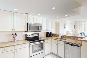 Fridge, microwave, oven, stovetop - Oceanfront condo with balcony, lovely sunrise view, central AC & pool (Ocean City)