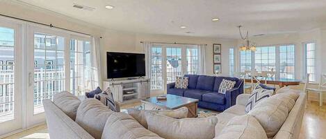 TV, DVD player, offices
