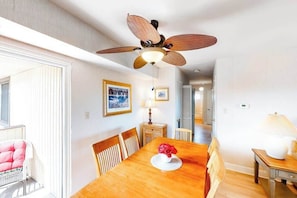 Dining - Beach Club 135 D (Ocean City)