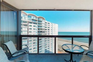 Property grounds - Enjoy ocean & bay views from this 15th-floor condo with pools (Ocean City)