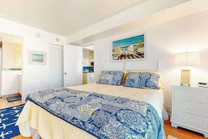 2 habitaciones, tabla de planchar con plancha, internet y ropa de cama