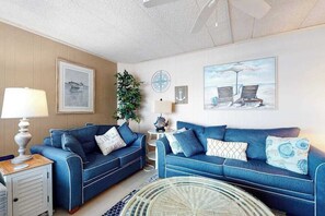 TV, DVD player, stereo, offices - Oceanfront condo with balcony, central AC, WiFi, laundry & shared heated pool (Ocean City)