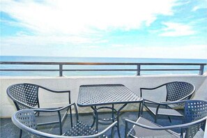 Outdoor dining - Oceanfront Condo with 2 Balconies, Beach Views, AC, WiFi & Shared Pool (Ocean City)