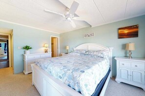 2 bedrooms, WiFi, bed sheets - Renovated, Oceanfront Condo w/ Gorgeous Ocean Views, Balcony, AC & WiFi (Ocean City)