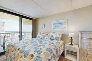 2 bedrooms, iron/ironing board, WiFi, bed sheets - Beach condo with balcony, W/D, pools, game room, tennis & gym (Ocean City)