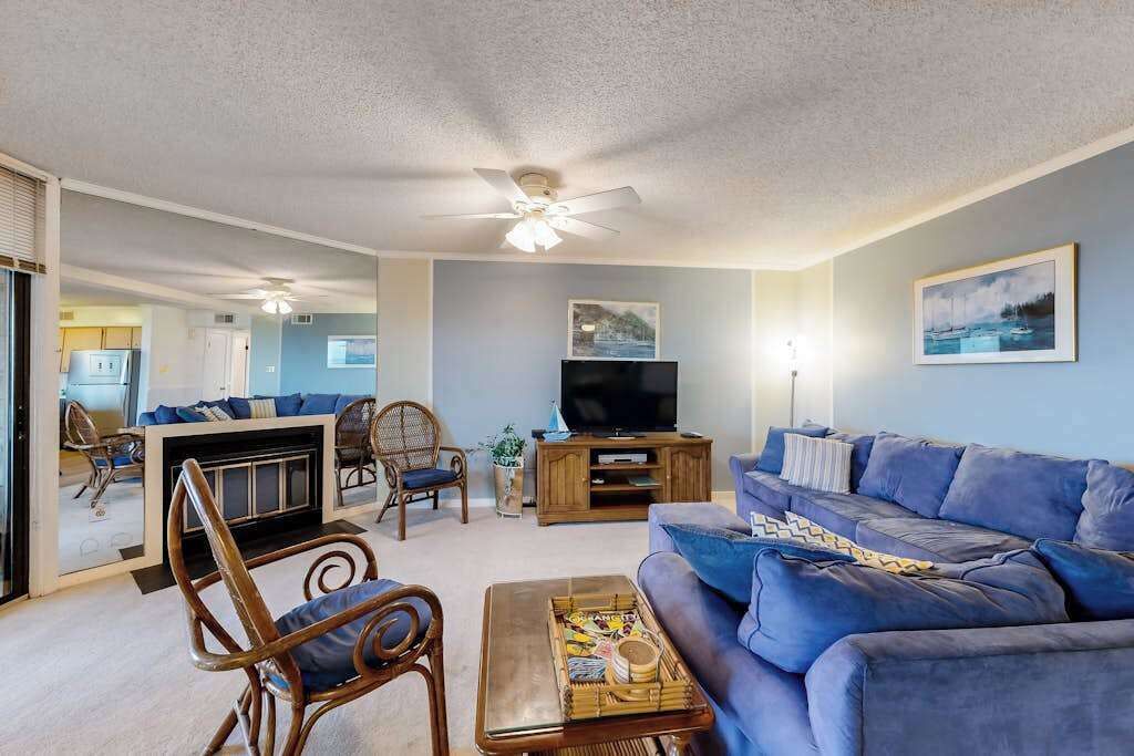 TV, DVD player, offices