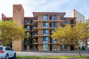 Exterior - Bayfront Condo w/Private Balcony, Washer/Dryer, Shared Outdoor Pool, Central AC (Ocean City)
