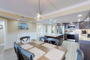 Dining - Oceanfront Condo with Balcony, Views & Shared Pools/Hot Tub (Ocean City)