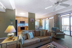 TV, DVD player, offices - Elegant Sun-Filled Condo w/Screened Balcony, Water Views, Shared Pool, Free WiFi (Ocean City)