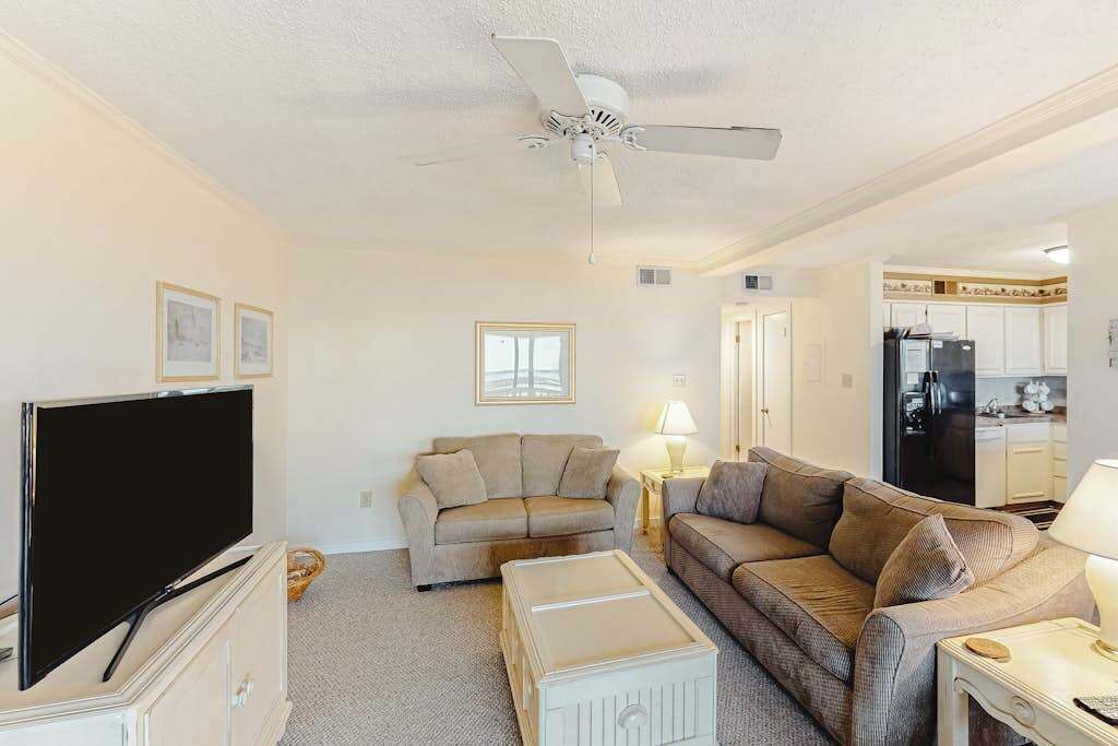TV, DVD player, offices