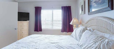 3 bedrooms, WiFi, bed sheets