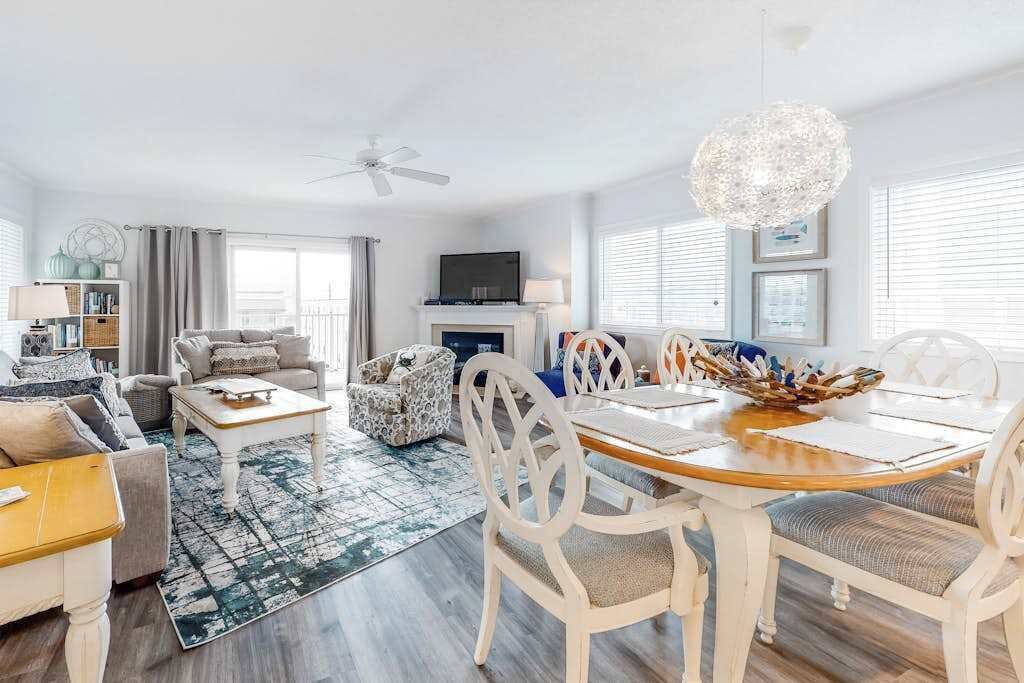TV, fireplace, offices
