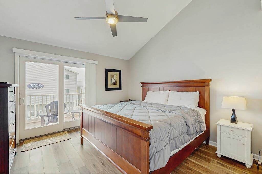4 bedrooms, WiFi, bed sheets