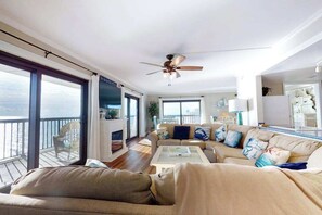 TV, fireplace, DVD player, offices - Light-filled beach condo with balcony, W/D, pools, gym, sauna & AC (Ocean City)