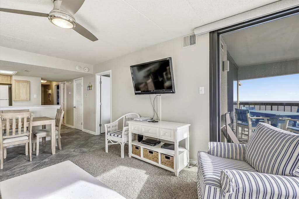 TV, DVD player, offices
