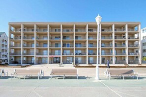 Exterior - Polynesian 309 (Ocean City)