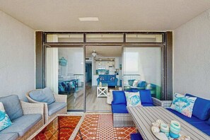 TV, offices - Bright, oceanfront condo with balcony, AC, laundry & outdoor pool (Ocean City)