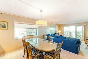 Interior - Oceanfront Condo with AC, WiFi, Balcony, Ocean Views & Shared Pools/Hot Tub (Ocean City)