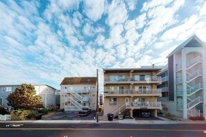 Exterior - One Block to the Beach Perfectly Located Condo w/ AC, Balcony, Shared Pool (Ocean City)
