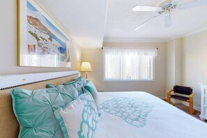 3 bedrooms, WiFi, bed sheets - Terrific Beach Condo w/Spacious Balcony, W/D, Shared Pool, Fitness Center, WiFi (Ocean City)