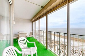 Interior - Beachfront condo with indoor pool, new fitness center, ocean & beach views (Ocean City)