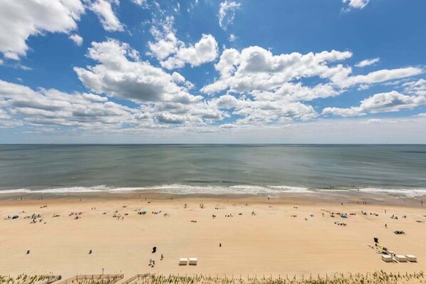 On the beach - Beachfront condo with indoor pool, new fitness center, ocean & beach views (Ocean City)