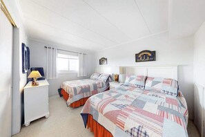 2 bedrooms, WiFi, bed sheets - Excalibur Condo w/ Ocean View, Balcony, Washer/Dryer, WiFi & Shared Pool (Ocean City)