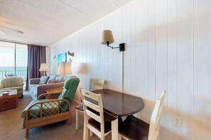 Interior - El Capitan 502 (Ocean City)