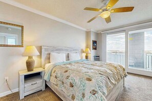 3 bedrooms, WiFi, bed sheets - Fantastic Fifth-Floor Vacation Retreat Overlooking Bay & Marina w/Free WiFi, W/D (Ocean City)