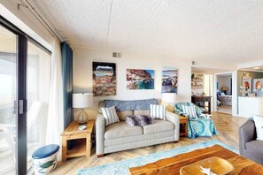TV, DVD-spiller og kontorer