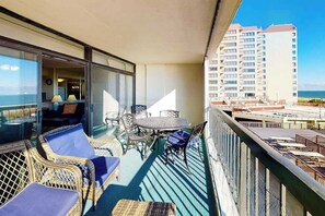 Property grounds - Irene 404 (Ocean City)