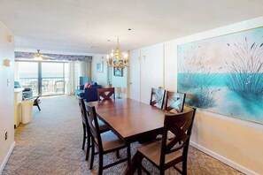 Dining - Irene 404 (Ocean City)
