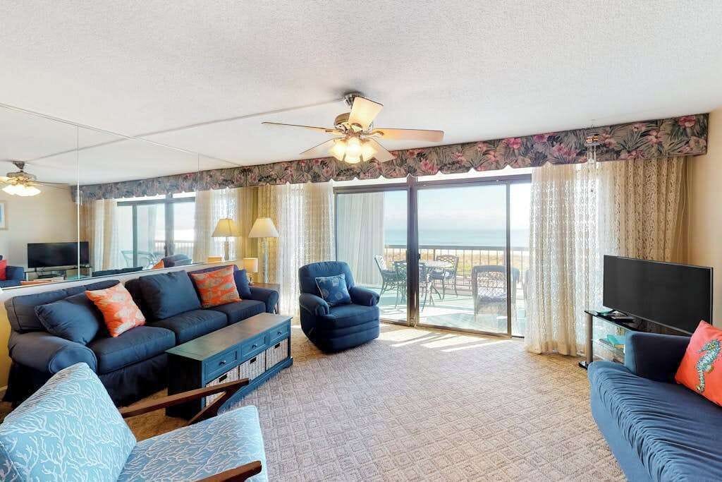 TV, DVD player, offices