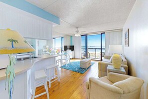 TV - Joyful beachfront condo with balcony, pools, gym, game room & AC (Ocean City)