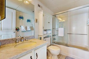 Shower, towels - Open & Spacious Condo w/Free WiFi, Central AC, Private W/D, Beachfront Location (Ocean City)