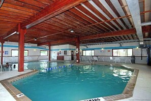 Pool - Second-Floor Condo w/Private Balcony, Shared Tennis, Racquetball, & Pools (Ocean City)