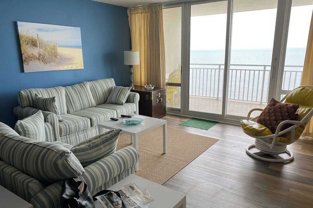 TV, DVD player, offices