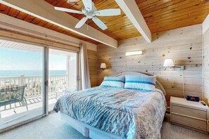 4 bedrooms, WiFi, bed sheets - Spacious Beachfront Townhouse w/Deck, Views, Free WiFi, W/D, & More (Ocean City)